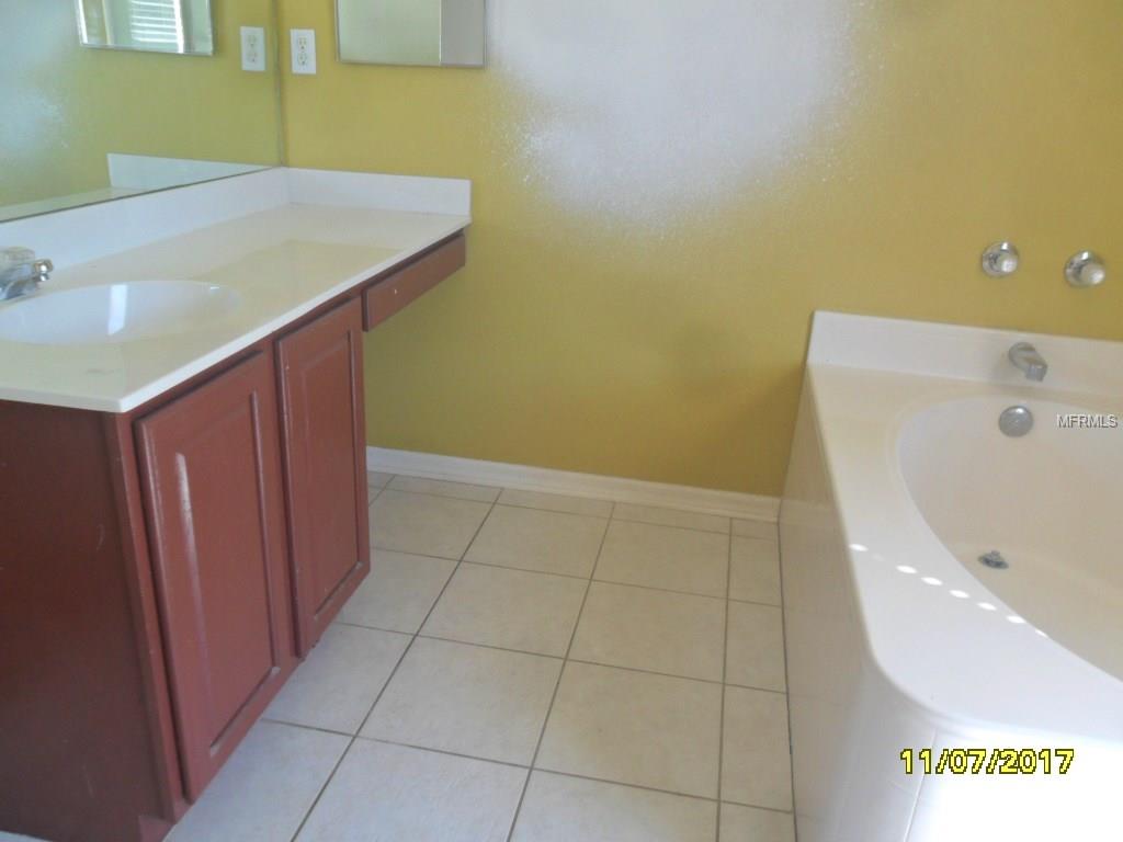 24940 HYDE PARK BOULEVARD, LAND O LAKES, Florida 34639, 4 Bedrooms Bedrooms, 4 Rooms Rooms,2 BathroomsBathrooms,Residential,For sale,HYDE PARK,T2915562