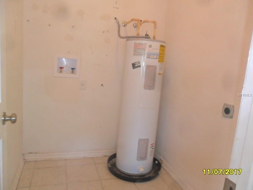 24940 HYDE PARK BOULEVARD, LAND O LAKES, Florida 34639, 4 Bedrooms Bedrooms, 4 Rooms Rooms,2 BathroomsBathrooms,Residential,For sale,HYDE PARK,T2915562