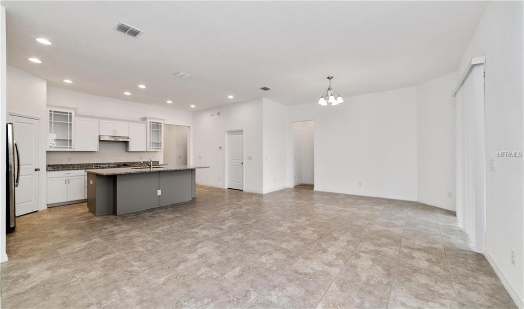 1804 HAWKSBILL LANE, SAINT CLOUD, Florida 34771, 4 Bedrooms Bedrooms, 6 Rooms Rooms,3 BathroomsBathrooms,Residential,For sale,HAWKSBILL,O5552780