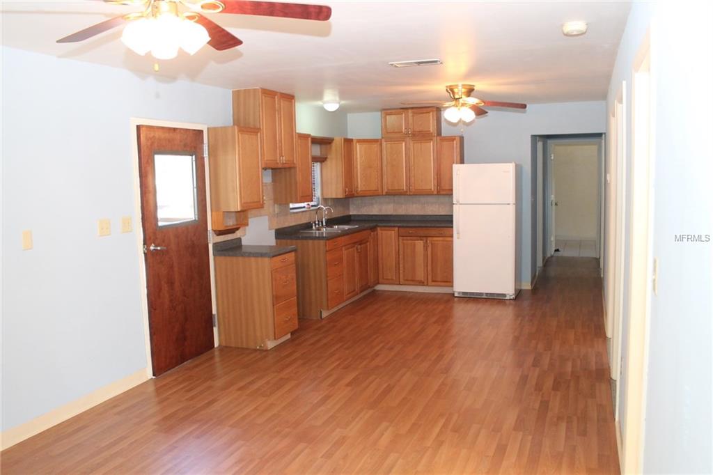 22850 WINTERWILLOW LANE, EUSTIS, Florida 32736, 3 Bedrooms Bedrooms, 3 Rooms Rooms,2 BathroomsBathrooms,Residential,For sale,WINTERWILLOW,G4851429