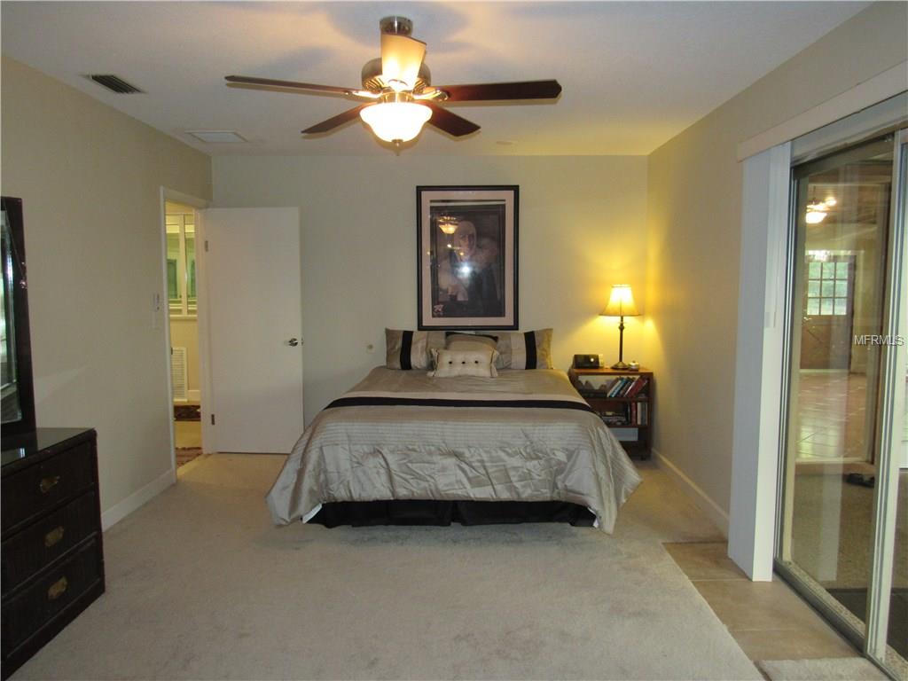 9894 SE 110TH STREET ROAD, BELLEVIEW, Florida 34420, 3 Bedrooms Bedrooms, 5 Rooms Rooms,2 BathroomsBathrooms,Residential,For sale,110TH STREET,G4852216