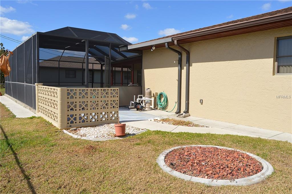 181 CYPRESS AVENUE NW, PORT CHARLOTTE, Florida 33952, 3 Bedrooms Bedrooms, 7 Rooms Rooms,2 BathroomsBathrooms,Residential,For sale,CYPRESS,A4209039