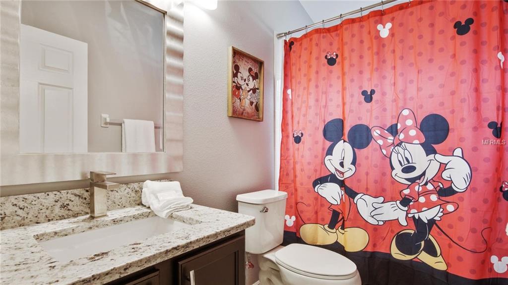 2662 ONEIDA LOOP, KISSIMMEE, Florida 34747, 5 Bedrooms Bedrooms, 8 Rooms Rooms,4 BathroomsBathrooms,Residential,For sale,ONEIDA,O5561503