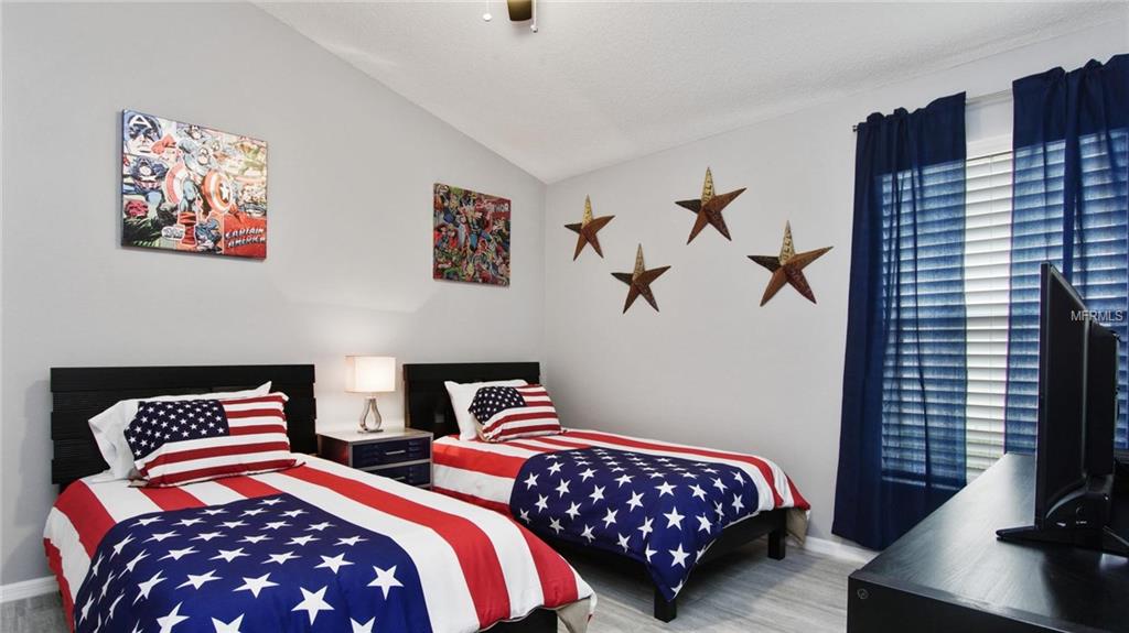 2662 ONEIDA LOOP, KISSIMMEE, Florida 34747, 5 Bedrooms Bedrooms, 8 Rooms Rooms,4 BathroomsBathrooms,Residential,For sale,ONEIDA,O5561503