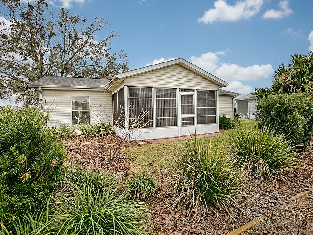 25135 BARROW HILL, LEESBURG, Florida 34748, 2 Bedrooms Bedrooms, 5 Rooms Rooms,2 BathroomsBathrooms,Residential,For sale,BARROW,G4852827