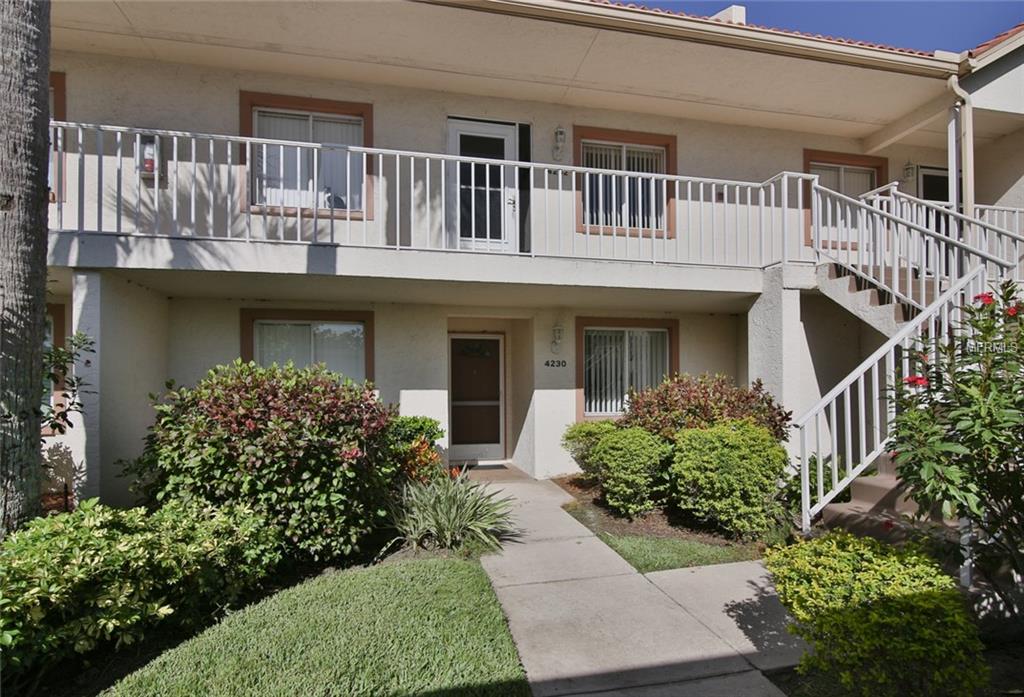 4230 MADEIRA COURT, SARASOTA, Florida 34233, 2 Bedrooms Bedrooms, 5 Rooms Rooms,2 BathroomsBathrooms,Residential,For sale,MADEIRA,A4197848