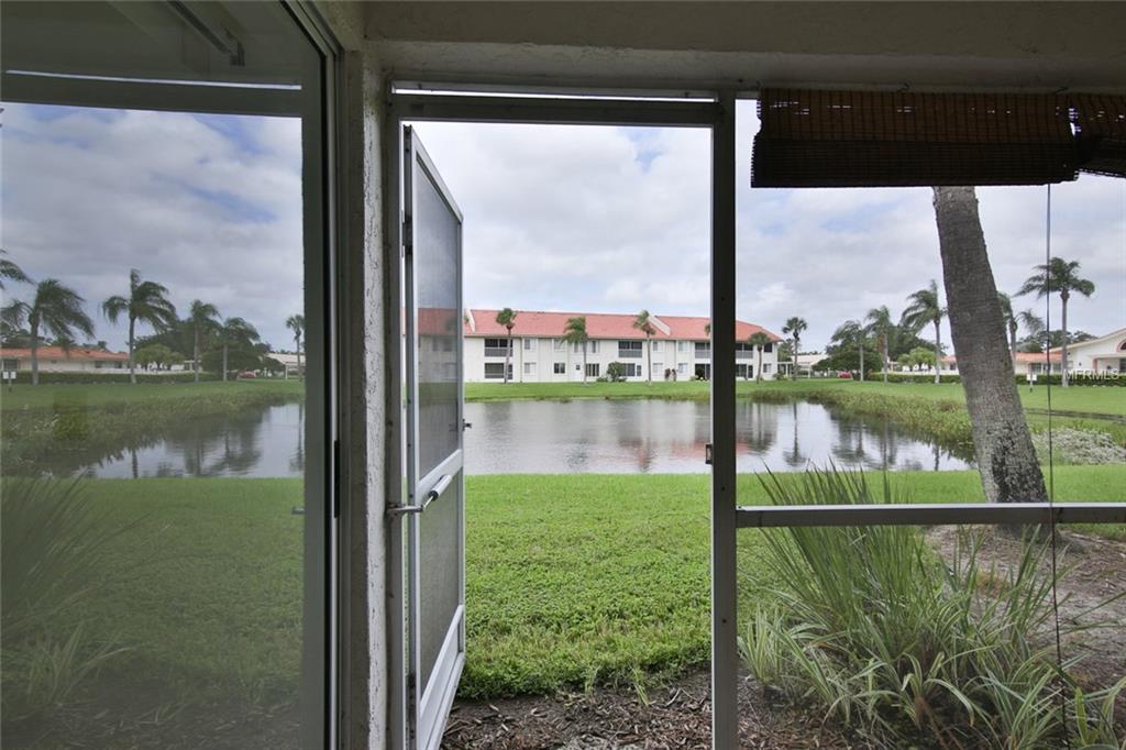 4230 MADEIRA COURT, SARASOTA, Florida 34233, 2 Bedrooms Bedrooms, 5 Rooms Rooms,2 BathroomsBathrooms,Residential,For sale,MADEIRA,A4197848