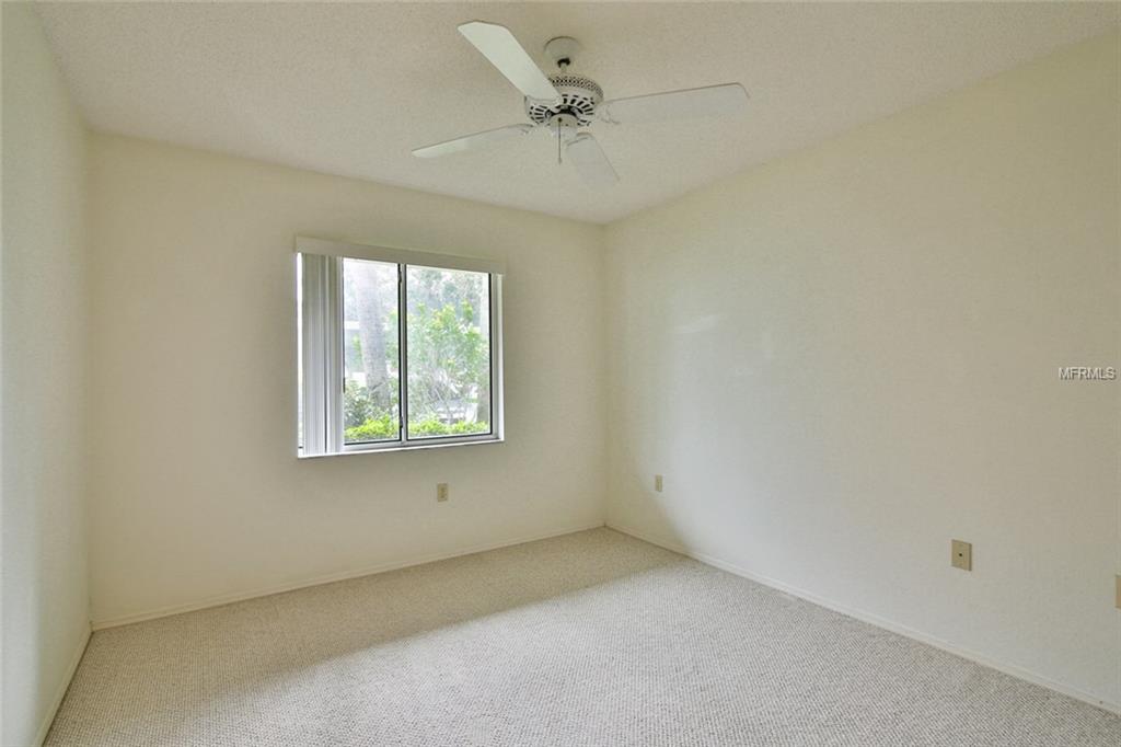 4230 MADEIRA COURT, SARASOTA, Florida 34233, 2 Bedrooms Bedrooms, 5 Rooms Rooms,2 BathroomsBathrooms,Residential,For sale,MADEIRA,A4197848