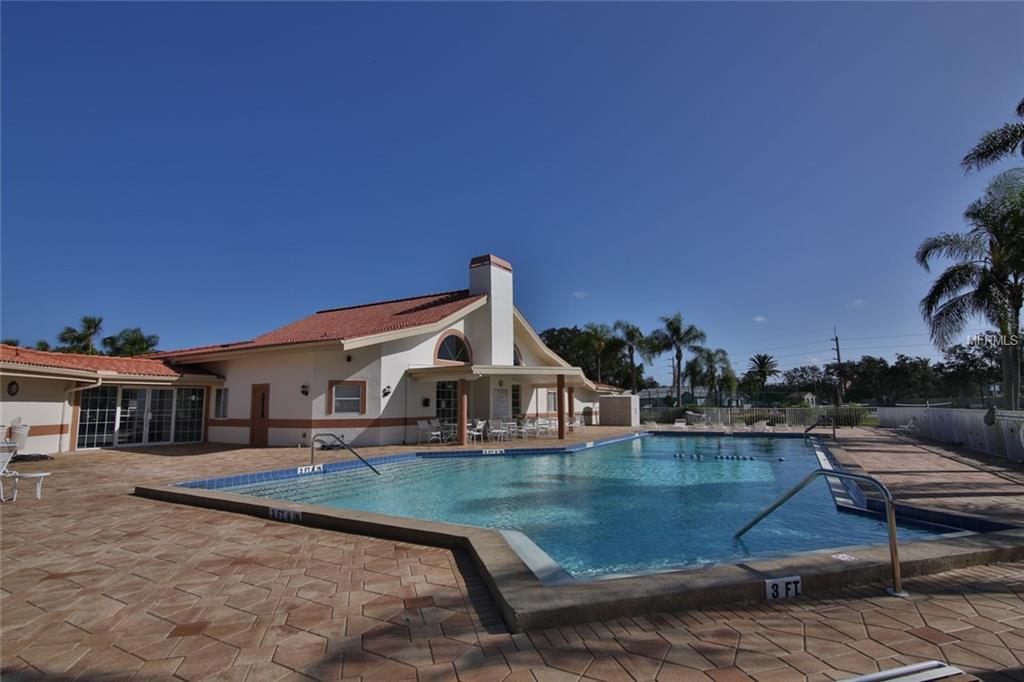 4230 MADEIRA COURT, SARASOTA, Florida 34233, 2 Bedrooms Bedrooms, 5 Rooms Rooms,2 BathroomsBathrooms,Residential,For sale,MADEIRA,A4197848