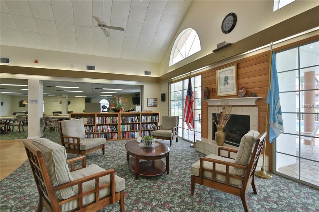 4230 MADEIRA COURT, SARASOTA, Florida 34233, 2 Bedrooms Bedrooms, 5 Rooms Rooms,2 BathroomsBathrooms,Residential,For sale,MADEIRA,A4197848