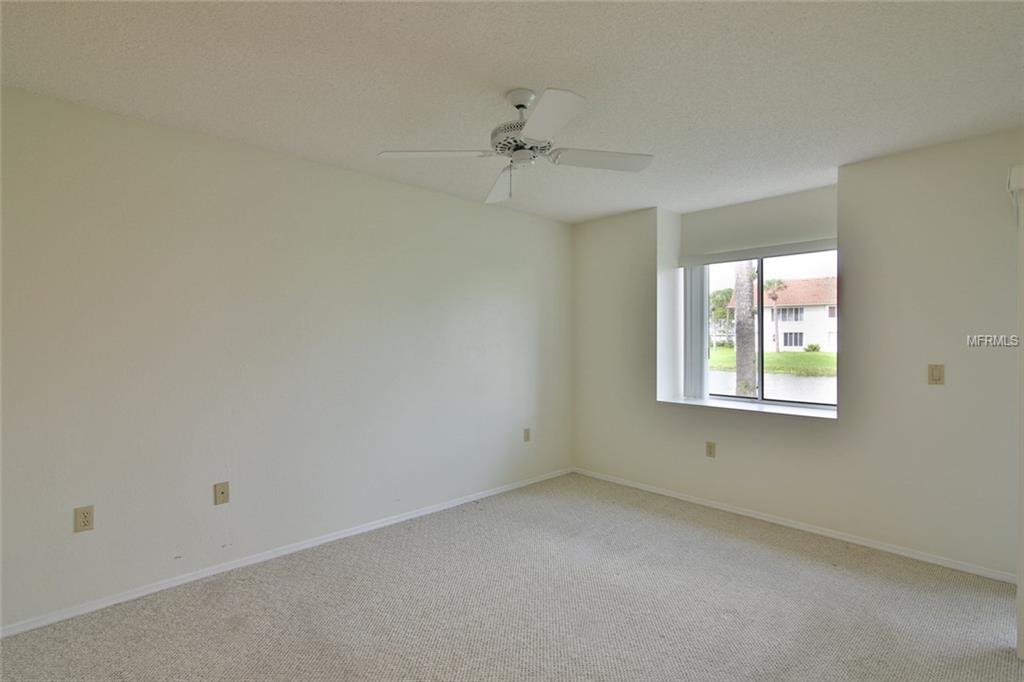 4230 MADEIRA COURT, SARASOTA, Florida 34233, 2 Bedrooms Bedrooms, 5 Rooms Rooms,2 BathroomsBathrooms,Residential,For sale,MADEIRA,A4197848