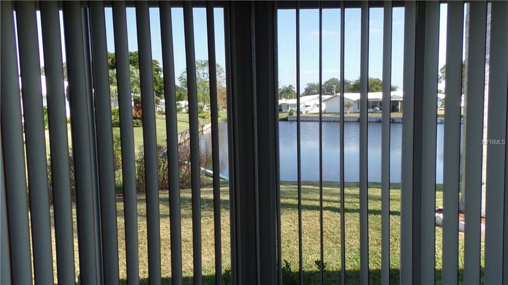 4009 JOYCE DRIVE, BRADENTON, Florida 34208, 2 Bedrooms Bedrooms, 8 Rooms Rooms,2 BathroomsBathrooms,Residential,For sale,JOYCE,A4201329