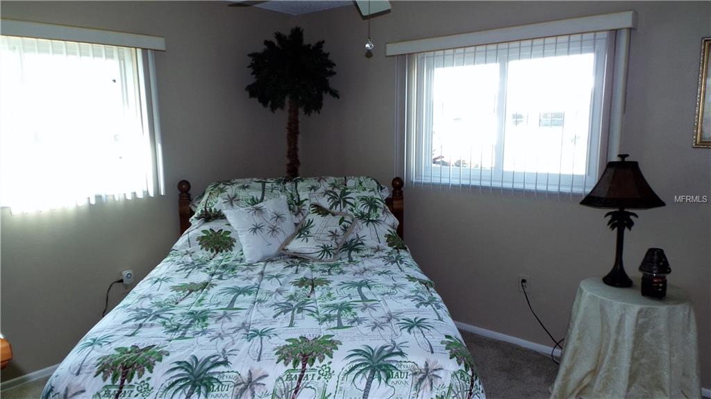 4009 JOYCE DRIVE, BRADENTON, Florida 34208, 2 Bedrooms Bedrooms, 8 Rooms Rooms,2 BathroomsBathrooms,Residential,For sale,JOYCE,A4201329