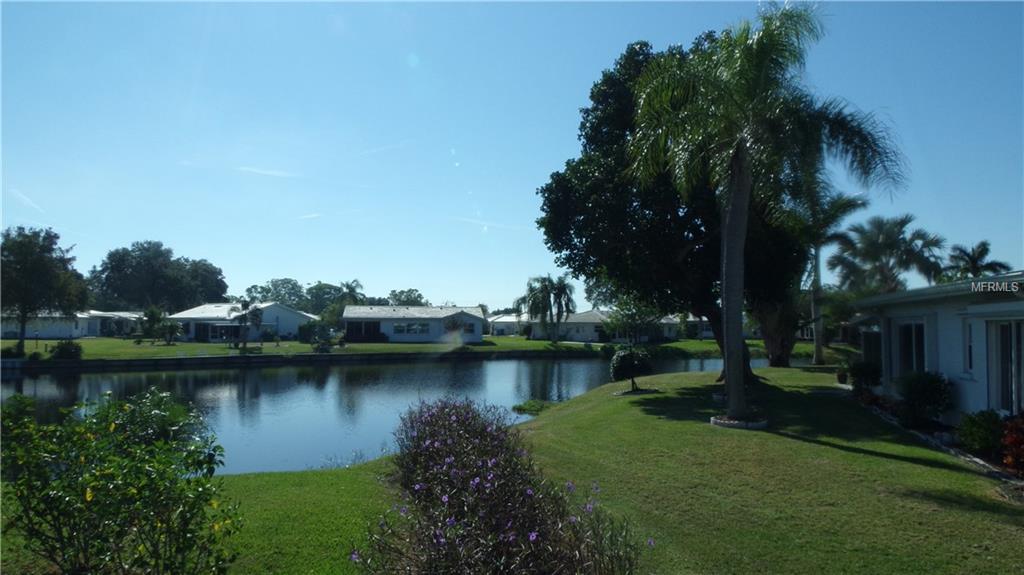 4009 JOYCE DRIVE, BRADENTON, Florida 34208, 2 Bedrooms Bedrooms, 8 Rooms Rooms,2 BathroomsBathrooms,Residential,For sale,JOYCE,A4201329