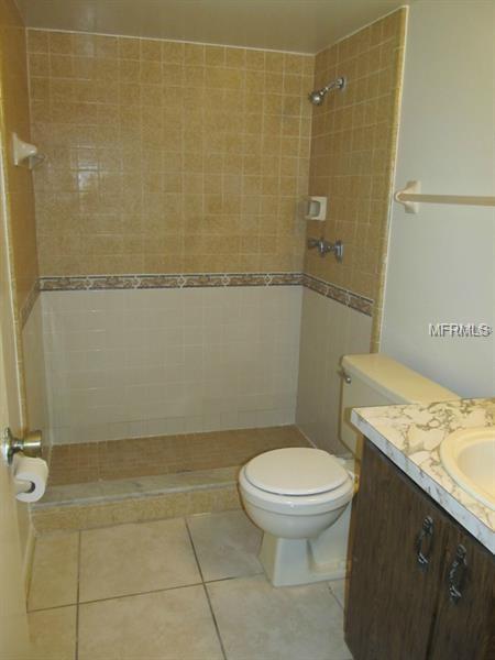 4807 LIGHTHOUSE CIRCLE, ORLANDO, Florida 32808, 2 Bedrooms Bedrooms, 6 Rooms Rooms,2 BathroomsBathrooms,Residential,For sale,LIGHTHOUSE,O5550839