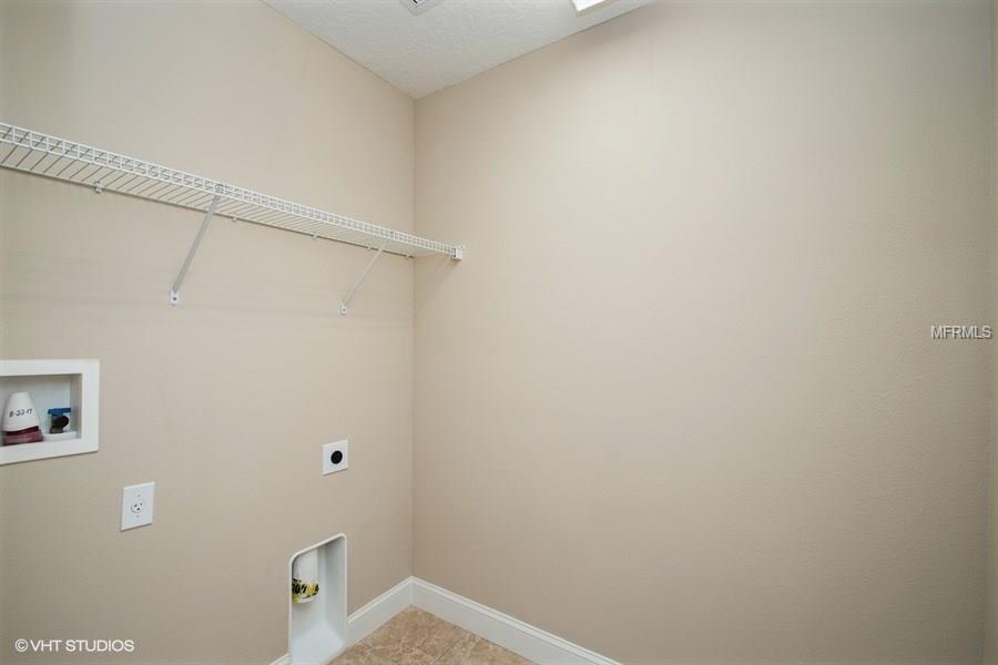 1903 MICHAEL TIAGO CIRCLE, MAITLAND, Florida 32751, 3 Bedrooms Bedrooms, 8 Rooms Rooms,2 BathroomsBathrooms,Residential,For sale,MICHAEL TIAGO,O5555513