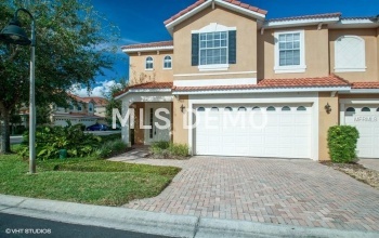 1903 MICHAEL TIAGO CIRCLE, MAITLAND, Florida 32751, 3 Bedrooms Bedrooms, 8 Rooms Rooms,2 BathroomsBathrooms,Residential,For sale,MICHAEL TIAGO,O5555513