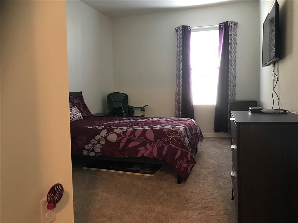 6162 FOREST RIDGE WAY, WINTER HAVEN, Florida 33881, 4 Bedrooms Bedrooms, 6 Rooms Rooms,2 BathroomsBathrooms,Residential,For sale,FOREST RIDGE,O5556553