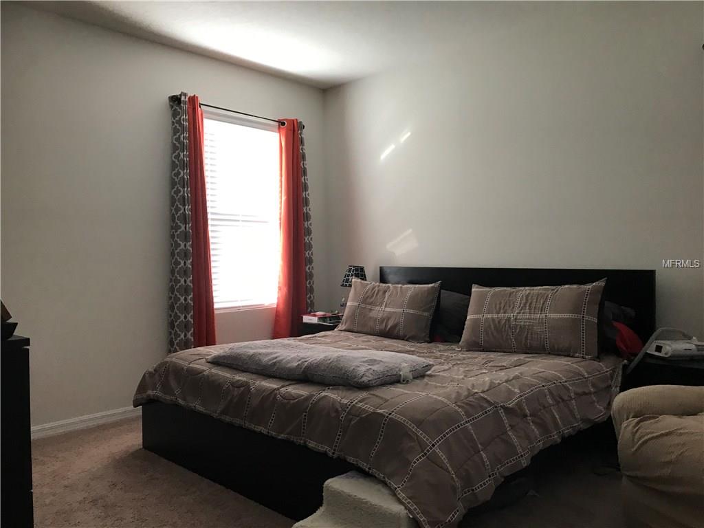 6162 FOREST RIDGE WAY, WINTER HAVEN, Florida 33881, 4 Bedrooms Bedrooms, 6 Rooms Rooms,2 BathroomsBathrooms,Residential,For sale,FOREST RIDGE,O5556553