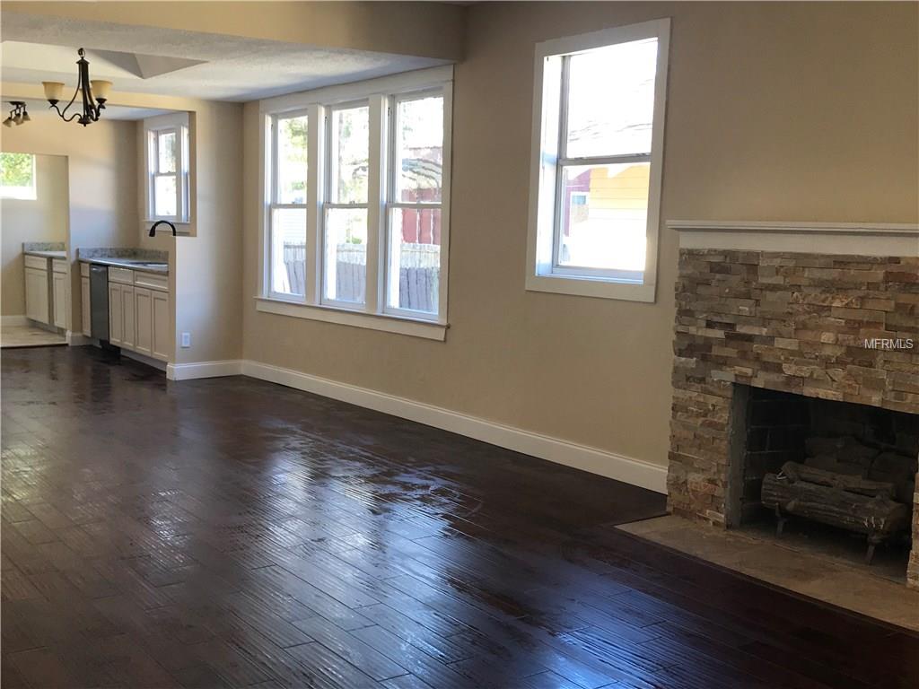 1606 S PALMETTO AVENUE, SANFORD, Florida 32771, 2 Bedrooms Bedrooms, 3 Rooms Rooms,2 BathroomsBathrooms,Residential,For sale,PALMETTO,G4852061