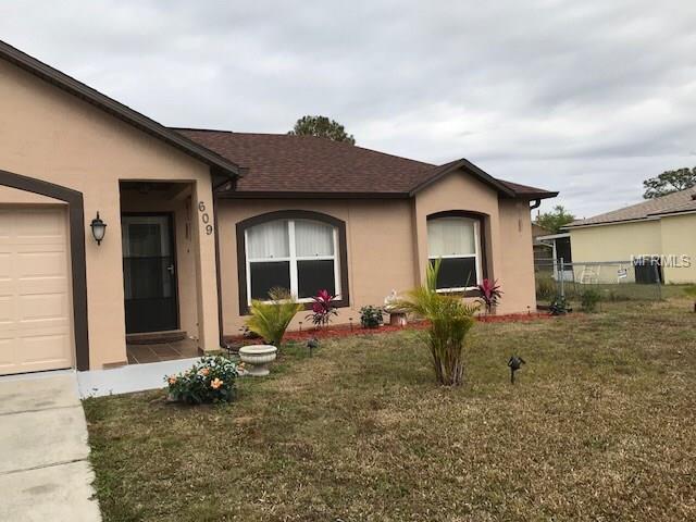 609 ROYALTY CT, KISSIMMEE, Florida 34758, 3 Bedrooms Bedrooms, 6 Rooms Rooms,2 BathroomsBathrooms,Residential,For sale,ROYALTY CT,O5559230