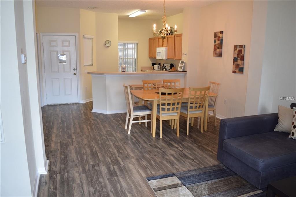 8406 CRYSTAL COVE LOOP, KISSIMMEE, Florida 34747, 3 Bedrooms Bedrooms, 5 Rooms Rooms,2 BathroomsBathrooms,Residential,For sale,CRYSTAL COVE,S4856645