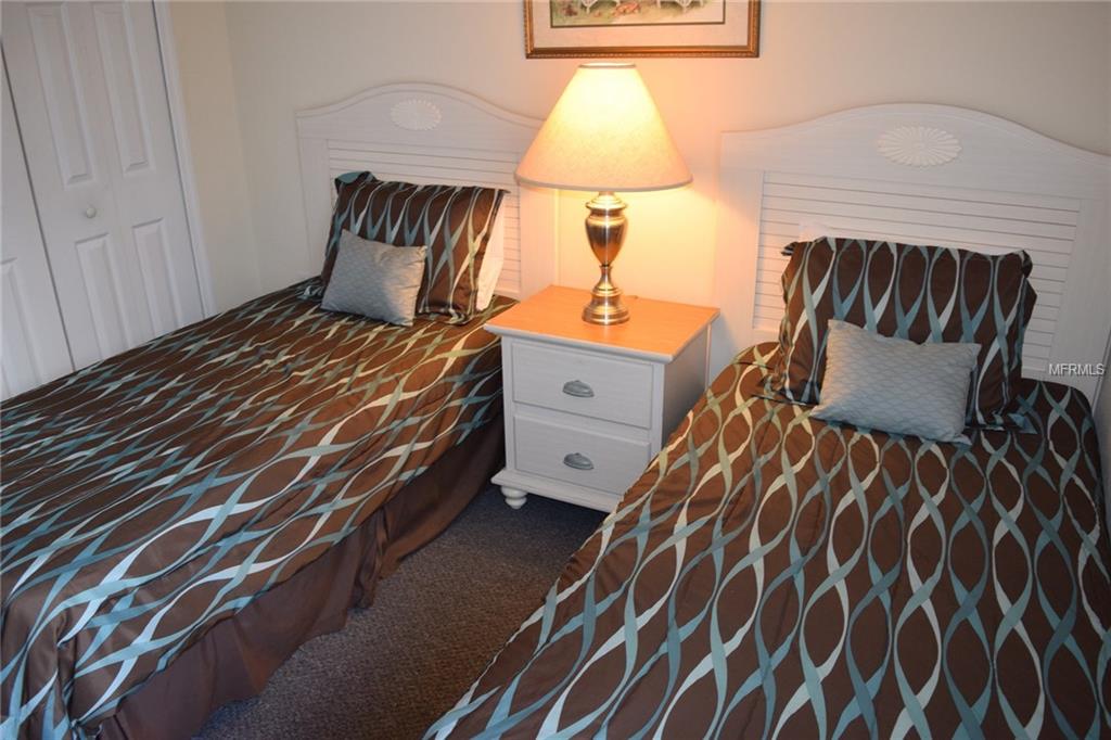 8406 CRYSTAL COVE LOOP, KISSIMMEE, Florida 34747, 3 Bedrooms Bedrooms, 5 Rooms Rooms,2 BathroomsBathrooms,Residential,For sale,CRYSTAL COVE,S4856645