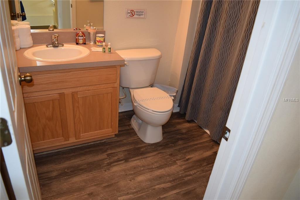 8406 CRYSTAL COVE LOOP, KISSIMMEE, Florida 34747, 3 Bedrooms Bedrooms, 5 Rooms Rooms,2 BathroomsBathrooms,Residential,For sale,CRYSTAL COVE,S4856645