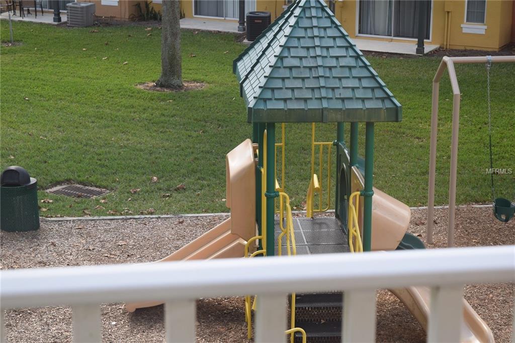 8406 CRYSTAL COVE LOOP, KISSIMMEE, Florida 34747, 3 Bedrooms Bedrooms, 5 Rooms Rooms,2 BathroomsBathrooms,Residential,For sale,CRYSTAL COVE,S4856645