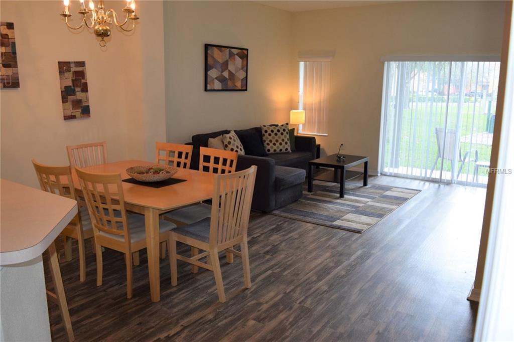 8406 CRYSTAL COVE LOOP, KISSIMMEE, Florida 34747, 3 Bedrooms Bedrooms, 5 Rooms Rooms,2 BathroomsBathrooms,Residential,For sale,CRYSTAL COVE,S4856645