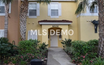 8406 CRYSTAL COVE LOOP, KISSIMMEE, Florida 34747, 3 Bedrooms Bedrooms, 5 Rooms Rooms,2 BathroomsBathrooms,Residential,For sale,CRYSTAL COVE,S4856645