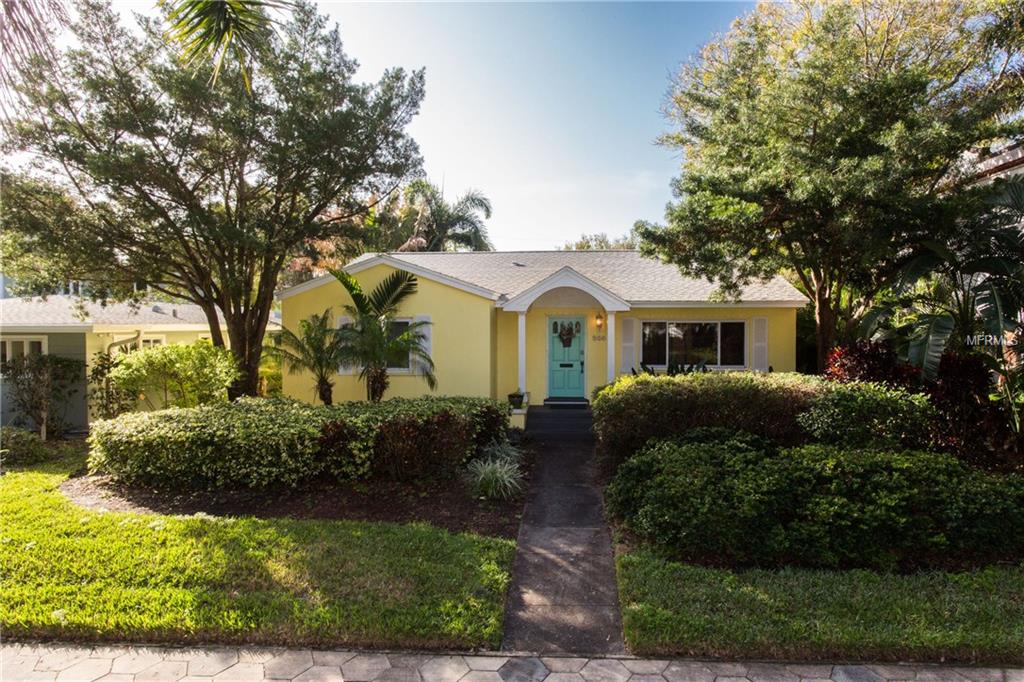 566 13TH AVENUE NE, ST PETERSBURG, Florida 33701, 3 Bedrooms Bedrooms, 3 Rooms Rooms,2 BathroomsBathrooms,Residential,For sale,13TH,U7847217