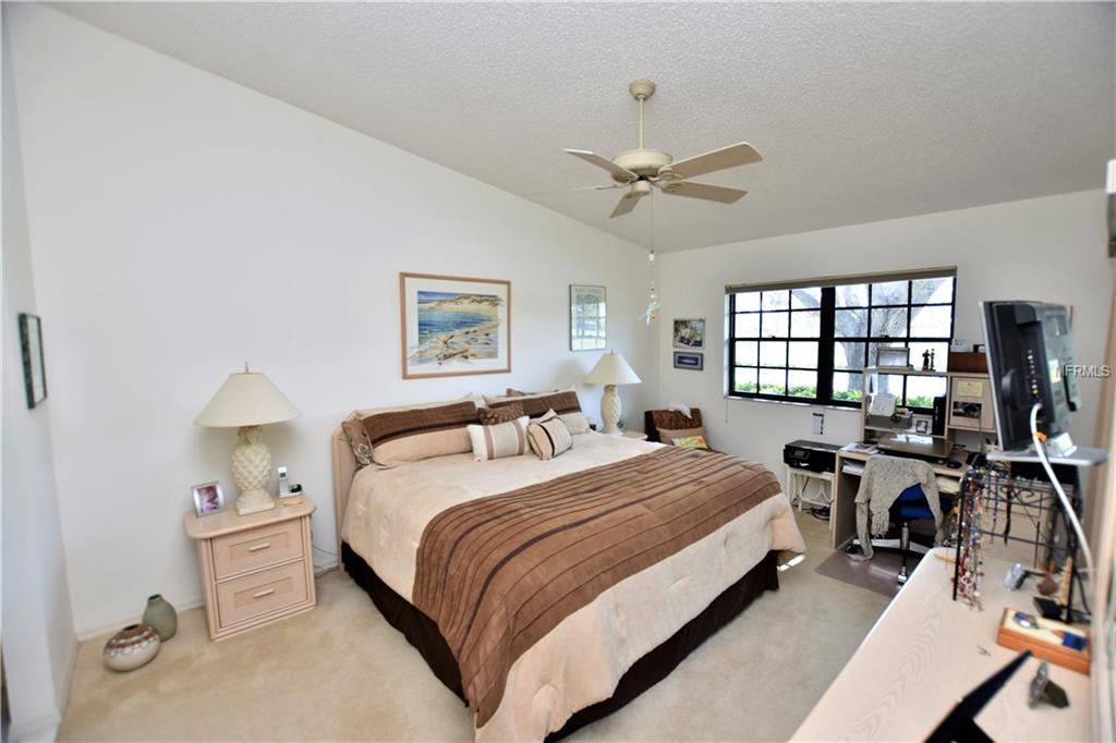 5424 HAMPSTEAD HEATH, SARASOTA, Florida 34235, 2 Bedrooms Bedrooms, 5 Rooms Rooms,2 BathroomsBathrooms,Residential,For sale,HAMPSTEAD HEATH,A4209795