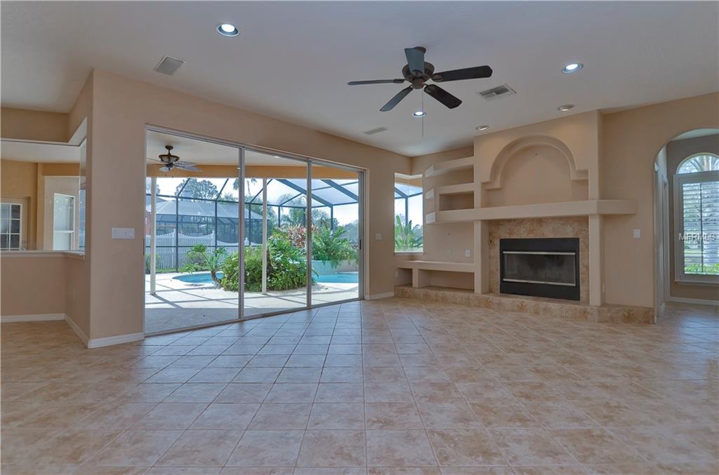 16462 TURNBURY OAK DRIVE, ODESSA, Florida 33556, 4 Bedrooms Bedrooms, 9 Rooms Rooms,3 BathroomsBathrooms,Residential,For sale,TURNBURY OAK,T2928258