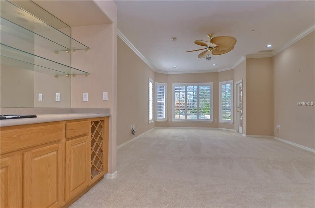 16462 TURNBURY OAK DRIVE, ODESSA, Florida 33556, 4 Bedrooms Bedrooms, 9 Rooms Rooms,3 BathroomsBathrooms,Residential,For sale,TURNBURY OAK,T2928258