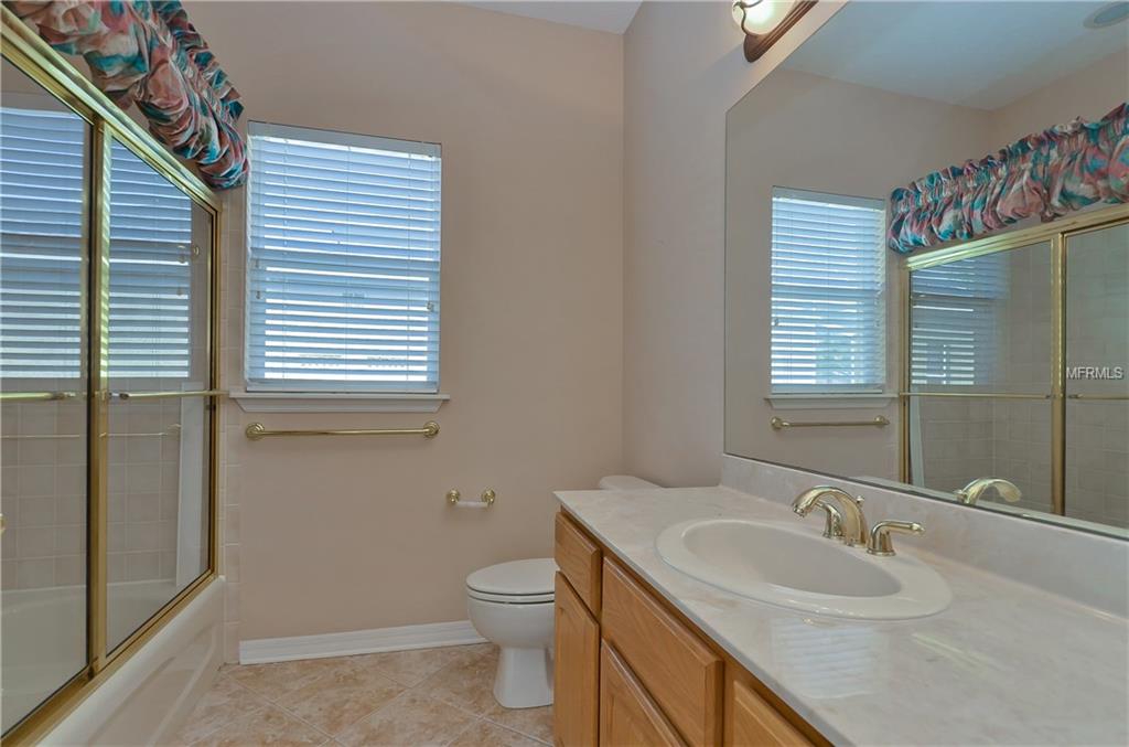 16462 TURNBURY OAK DRIVE, ODESSA, Florida 33556, 4 Bedrooms Bedrooms, 9 Rooms Rooms,3 BathroomsBathrooms,Residential,For sale,TURNBURY OAK,T2928258