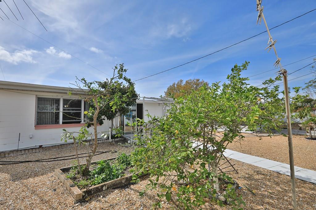 4911 CALAIS DRIVE, HOLIDAY, Florida 34690, 2 Bedrooms Bedrooms, 3 Rooms Rooms,1 BathroomBathrooms,Residential,For sale,CALAIS,T2928517