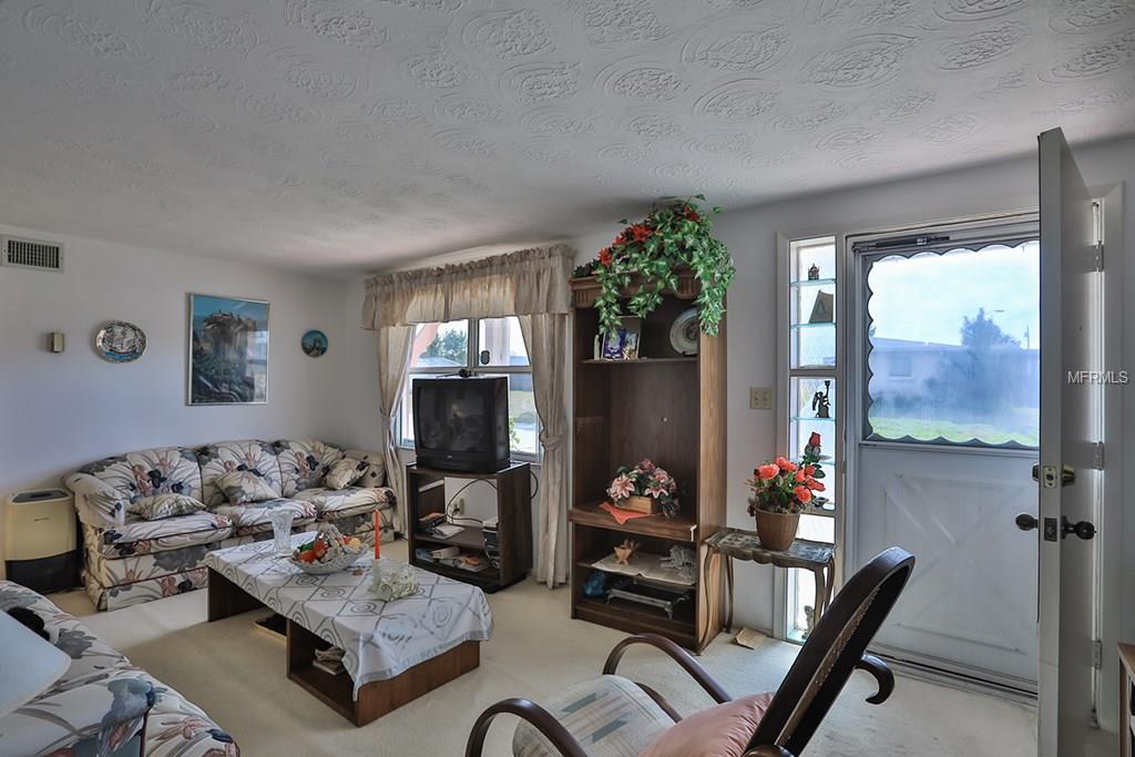 4911 CALAIS DRIVE, HOLIDAY, Florida 34690, 2 Bedrooms Bedrooms, 3 Rooms Rooms,1 BathroomBathrooms,Residential,For sale,CALAIS,T2928517