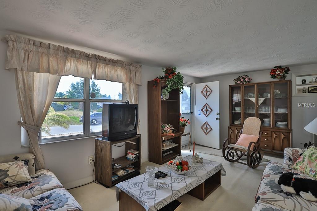 4911 CALAIS DRIVE, HOLIDAY, Florida 34690, 2 Bedrooms Bedrooms, 3 Rooms Rooms,1 BathroomBathrooms,Residential,For sale,CALAIS,T2928517
