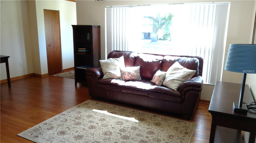 1238 RANCHWOOD DRIVE E, DUNEDIN, Florida 34698, 3 Bedrooms Bedrooms, 8 Rooms Rooms,2 BathroomsBathrooms,Residential,For sale,RANCHWOOD,U7831054