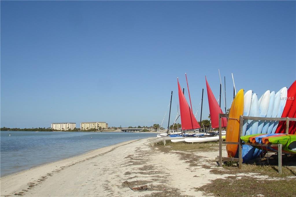 1238 RANCHWOOD DRIVE E, DUNEDIN, Florida 34698, 3 Bedrooms Bedrooms, 8 Rooms Rooms,2 BathroomsBathrooms,Residential,For sale,RANCHWOOD,U7831054