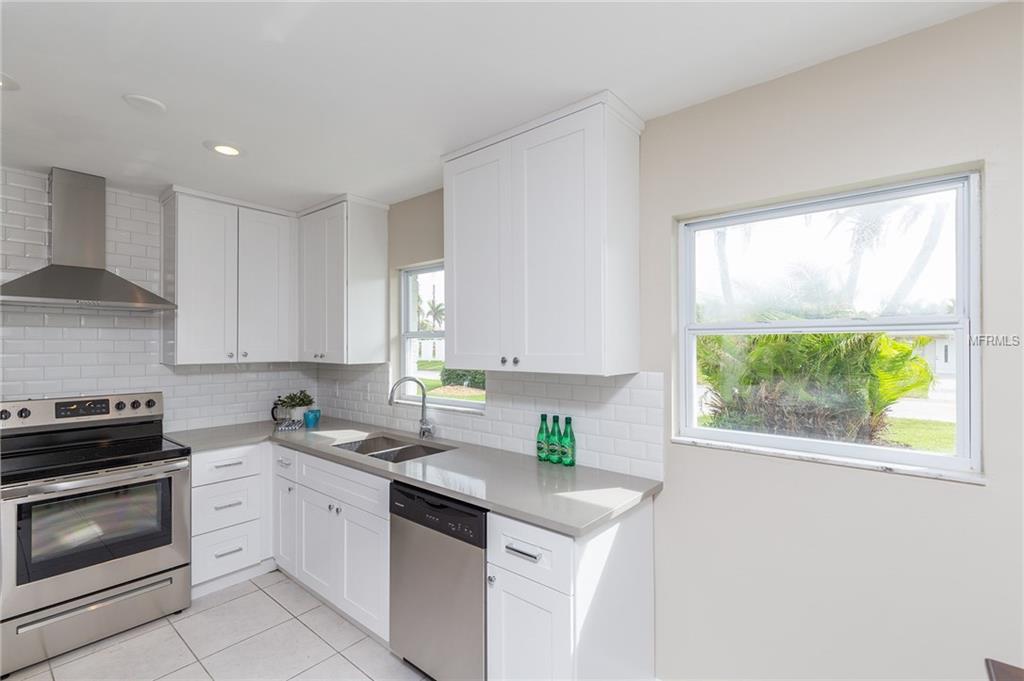 1000 CEDAR DRIVE, BELLEAIR BEACH, Florida 33786, 2 Bedrooms Bedrooms, 6 Rooms Rooms,2 BathroomsBathrooms,Residential,For sale,CEDAR,A4199644