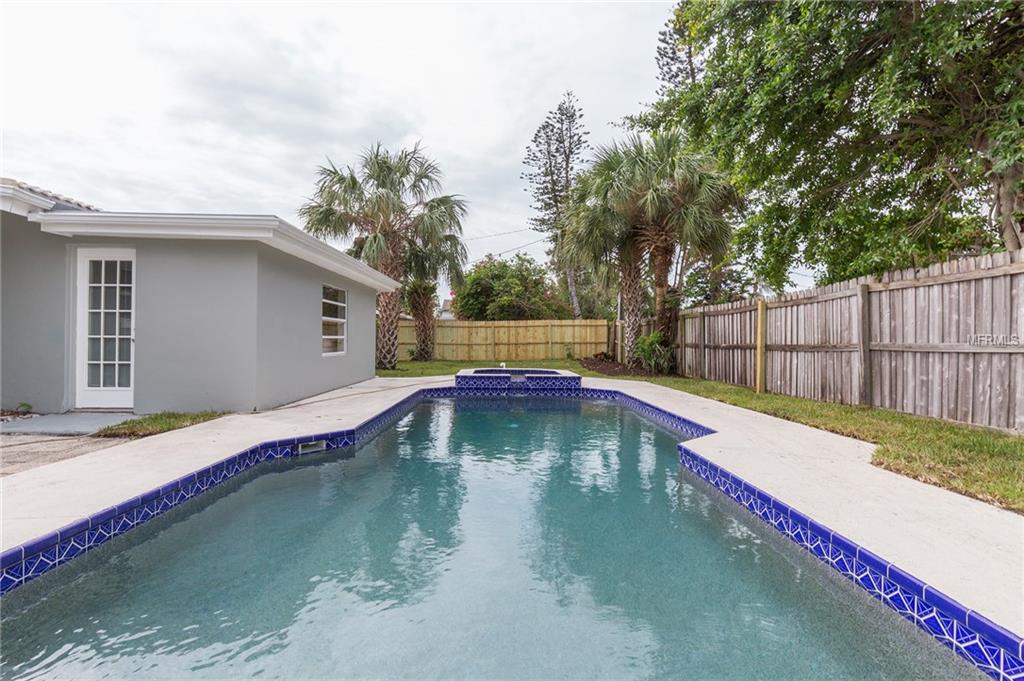 1000 CEDAR DRIVE, BELLEAIR BEACH, Florida 33786, 2 Bedrooms Bedrooms, 6 Rooms Rooms,2 BathroomsBathrooms,Residential,For sale,CEDAR,A4199644