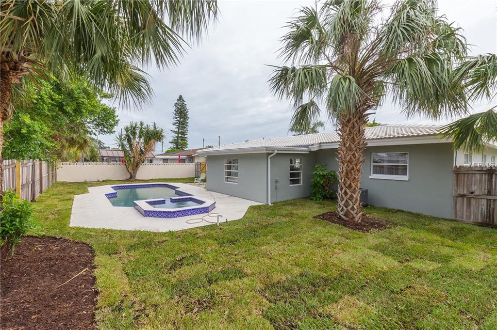 1000 CEDAR DRIVE, BELLEAIR BEACH, Florida 33786, 2 Bedrooms Bedrooms, 6 Rooms Rooms,2 BathroomsBathrooms,Residential,For sale,CEDAR,A4199644