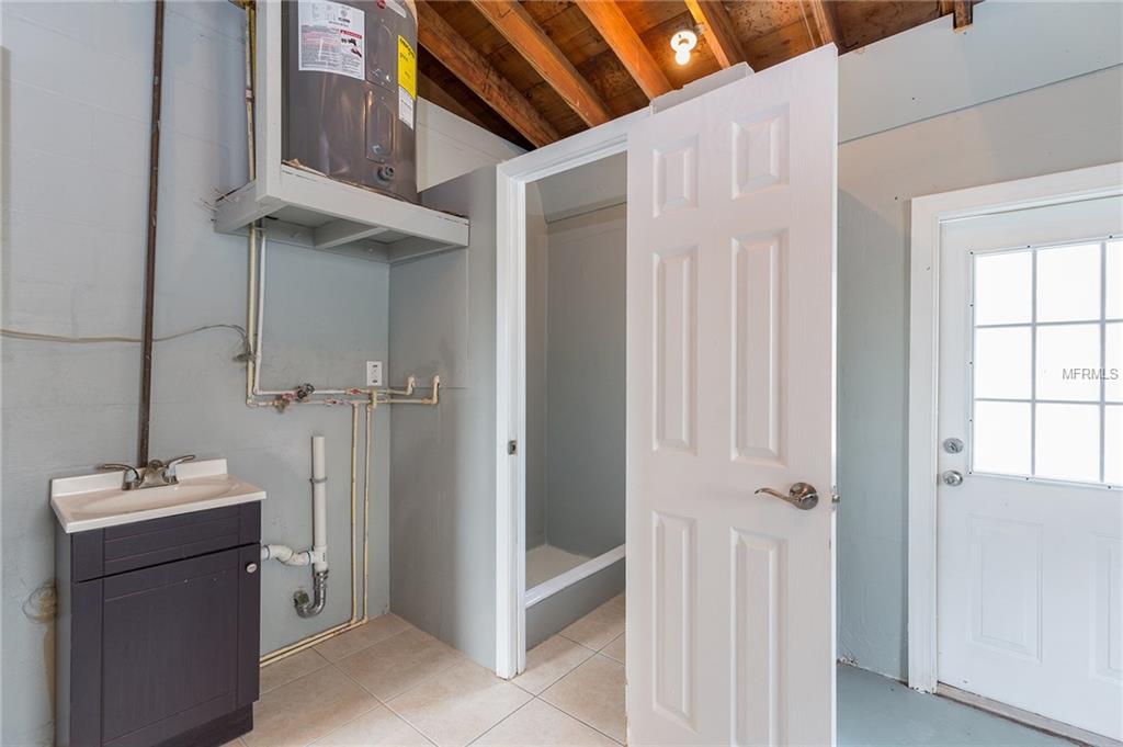 1000 CEDAR DRIVE, BELLEAIR BEACH, Florida 33786, 2 Bedrooms Bedrooms, 6 Rooms Rooms,2 BathroomsBathrooms,Residential,For sale,CEDAR,A4199644