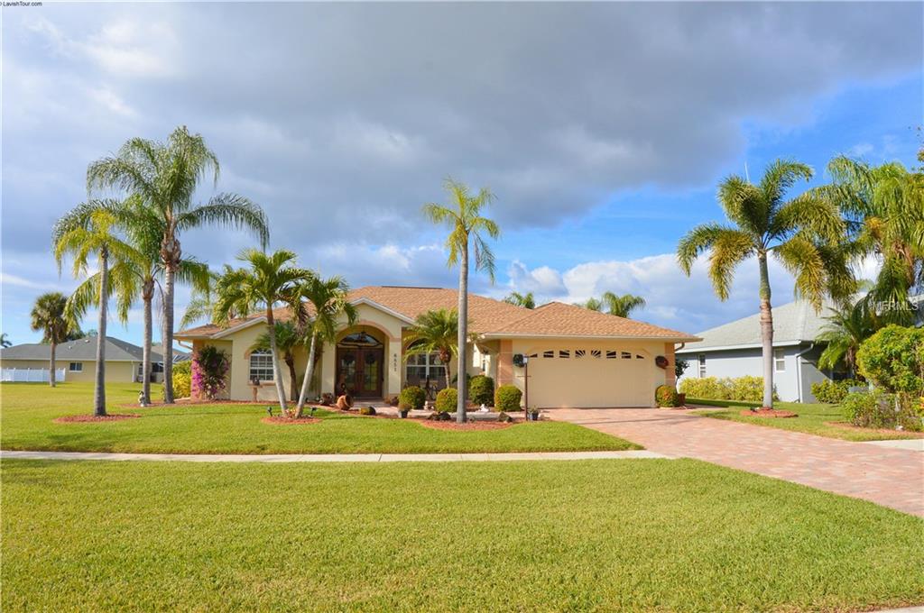 6851 PAN AMERICAN BOULEVARD, NORTH PORT, Florida 34287, 3 Bedrooms Bedrooms, 8 Rooms Rooms,2 BathroomsBathrooms,Residential,For sale,PAN AMERICAN,C7247014