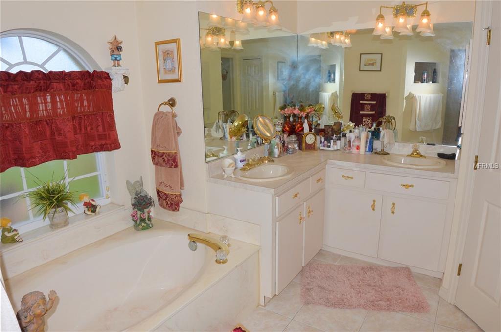 6851 PAN AMERICAN BOULEVARD, NORTH PORT, Florida 34287, 3 Bedrooms Bedrooms, 8 Rooms Rooms,2 BathroomsBathrooms,Residential,For sale,PAN AMERICAN,C7247014