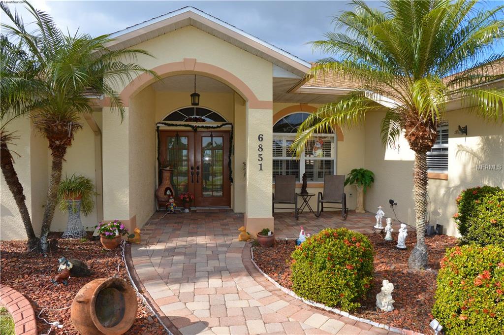 6851 PAN AMERICAN BOULEVARD, NORTH PORT, Florida 34287, 3 Bedrooms Bedrooms, 8 Rooms Rooms,2 BathroomsBathrooms,Residential,For sale,PAN AMERICAN,C7247014