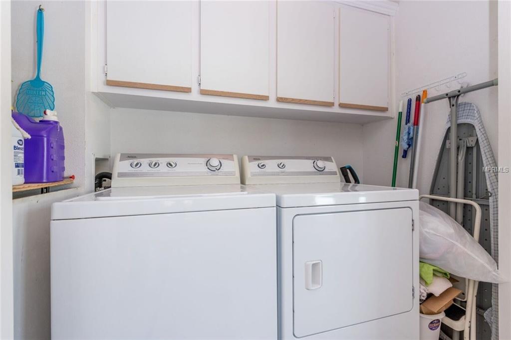 16562 96TH COURT, SUMMERFIELD, Florida 34491, 3 Bedrooms Bedrooms, 8 Rooms Rooms,2 BathroomsBathrooms,Residential,For sale,96TH,G4851658