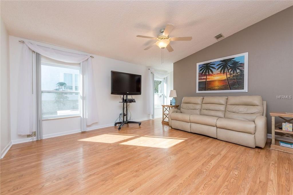 16562 96TH COURT, SUMMERFIELD, Florida 34491, 3 Bedrooms Bedrooms, 8 Rooms Rooms,2 BathroomsBathrooms,Residential,For sale,96TH,G4851658